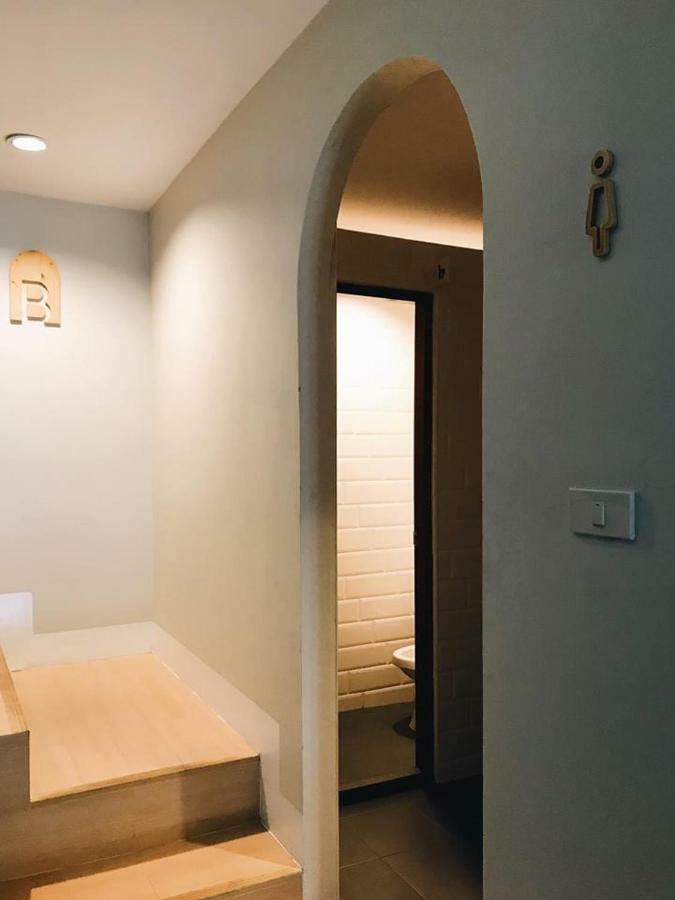 Viv Hometel&Cafe شيانغ ماي المظهر الخارجي الصورة