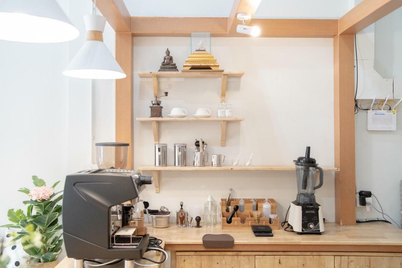 Viv Hometel&Cafe شيانغ ماي المظهر الخارجي الصورة
